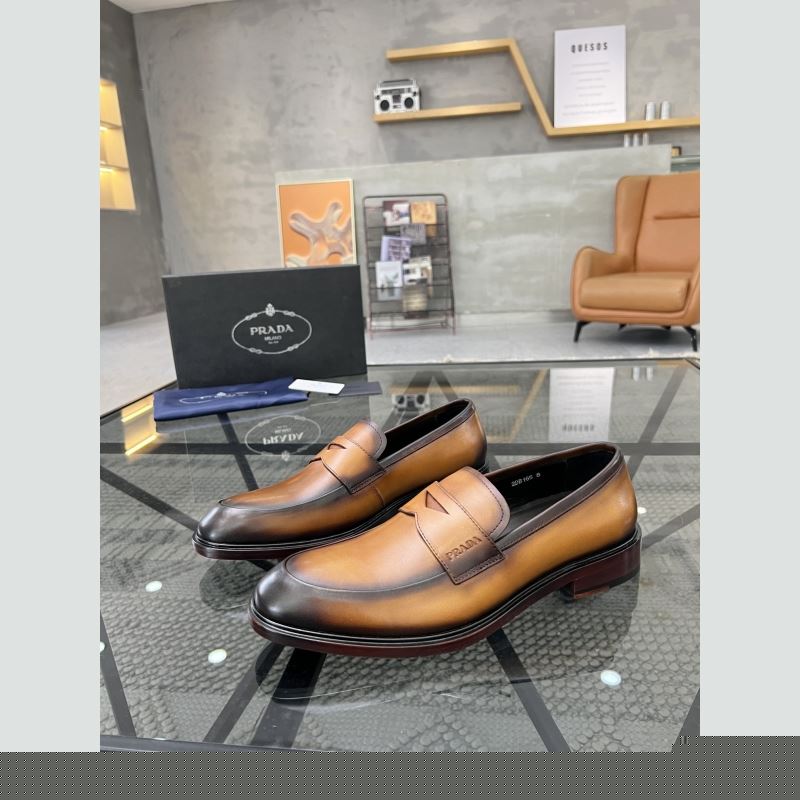 Pra*a leather shoes
